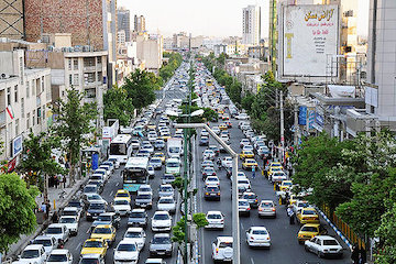 کاهش ۰/۶ درصدی ترددهای جادهای در ۲۴ ساعت گذشته/ اوج تردد بين ساعتهای ۱۸ الی ۱۹  ترافیک