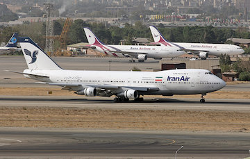 معافیت ۵۰ درصدی ناوبری هواپیماهای آموزشی/ دور آتی مذاکرات با اوکراین ۳۵ روز دیگر در کیف/ تدوین دستورالعمل فرودگاهی ویژه معلولان کشور هواپيماي بوئینگ  747 ایران ایر