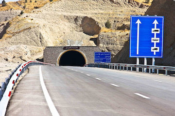 مشارکت ۲۲ هزار میلیاردی بانک مسکن در طرحهای زیربنایی وزارت راه و شهرسازی تونل آزادراه پردیس