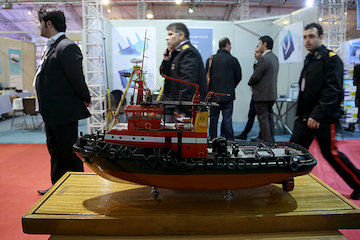 حضور ۲۰۰ استارتاپ حوزه دریایی در پنجمین نمایشگاه دریایی و صنایع فراساحل/ «اقتصاد مقاومتی» و «رونق تولید» در صنایع فراساحل اصلیترین محور پنجمین نمایشگاه دریایی نمایشگاه دریایی