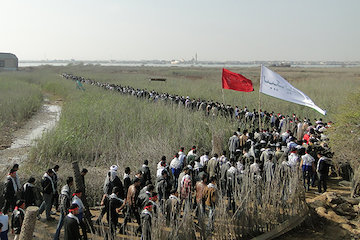 تسهیل در حملونقل خودروهای کاروان راهیان نور توسط وزارت راه و شهرسازی/ تشکیل جلسه کمیسیون عمران مجلس با وزرای راه، صمت و نفت به منظور احیای جاده اهواز- خرمشهر راهیان نور