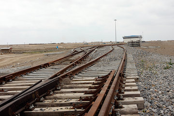 احداث و بهره برداری ۵ پروژه ریلی/پاسخگویی به بیش از ۱۱هزار تماس درباره بلیت قطارهای نوروزی ایستگاه راه آهن اینچه برون