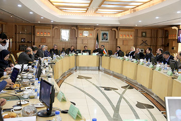 وزیر راه و شهرسازی در جلسه شورای عالی شهرسازی