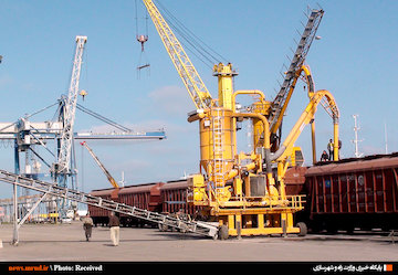 رفع چالش های صاحبان کالا و سرمایه گذاران در بندر امیرآباد / تکمیل هرچه سریعتر اسکله رو- رو ریلی در دستور کار سازمان بنادر/ آمادگی بندر امیرآباد برای عبور از ۴ میلیون تخلیه و بارگیری سال گذشته و ثبت رکورد جدید ورود اولین محموله از مرز اینچه برون به بندر امیر آباد