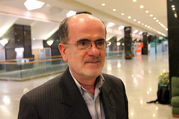 عملکرد وزارت راه با توجه به منابع مالی محدود قابل قبول است / تقدیر از روند اجرایی مسکن مهر مهرداد لاهوتی