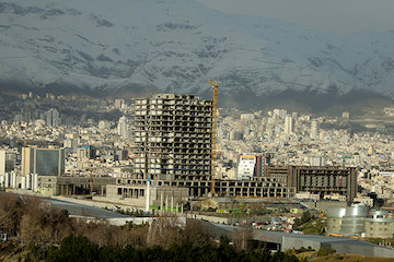 صندوق پسانداز مسکن یکم زهر افزایش قيمت مسكن را گرفت/ راهحل جلوگیری از افزایش جهشی قیمت مسکن/ خرید مغازه سودآورتر است یا خانه؟ انبوه سازی- بلندمرتبه سازی