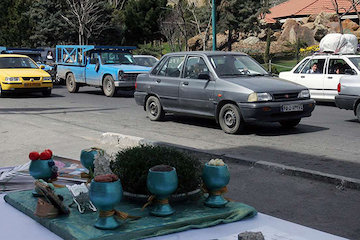 برنامههای اداره کل راه و شهرسازی استان همدان برای استقبال از مسافران نوروزی / نصب ۵۰ بنر با مفاهیم ایمنی و فرهنگسازی در محورهای اصلی سفرهای نوروزی