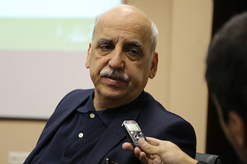 کاهش نرخ سود بانکی منجر به خروج از رکود میشود/ شورای پول و اعتبار نرخ بهره بانکی را ۱۲درصد کند حسین عبده تبریزی
