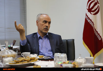 شهرهای جدید با مکانیابی دقیق راهاندازی میشوند/ شرط تعیین شهردار در شهرهای جدید/گردشگری و اشتغالزایی دو اولویت ایجاد شهرها بازدید محسن نریمان از پایگاه خبری