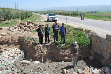 مسير ارتباطي روستاي ويله به قروتك در شهرستان ايوان استان ايلام