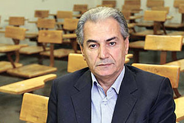محمدقلی یوسفی اقتصاد دان و استاد دانشگاه علامه