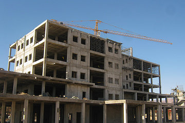 رشد ۲۵ درصدی پروژه بیمارستان جایگزین شهدای عشایر خرمآباد  بیمارستان های در حال احداث کوهبنان و زرند