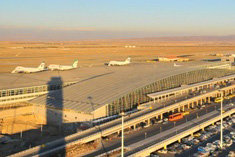 جابجایی ۵ میلیون مسافر در ۶ ماهه نخست امسال در فرودگاه امام(ره)/ پیشبینی افزایش اعزام و پذیرش مسافر به ۱۲ میلیون نفر/ تسریع در تکمیل ترمینال سلام فرودگاه امام خمینی