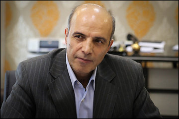 آسیب شناسی میراث گریزی در نسل جدید/ با یک گل بهار نمیشود سعید معیدفر