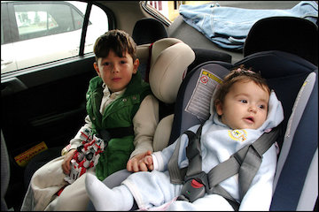 ایمنی کودک در خودرو