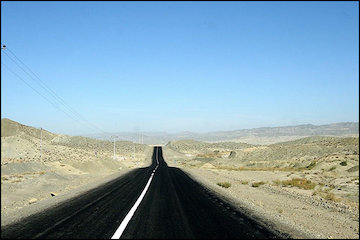 انعقاد قرارداد احداث ۲۳ کیلومتر راه روستایی در خراسان رضوی آسفالت کردن راه روستایی