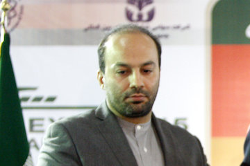 بابک احمدی 