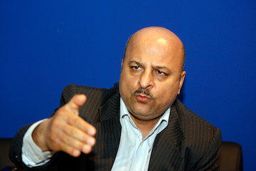 تولید واگن باری در کشور با قدرت ادامه دارد/ عقد ۳ قرارداد واگنسازی/ ساخت ۳۷۷ واگن جدید با ضمانت و تسهیلات راهآهن محمد محمدی