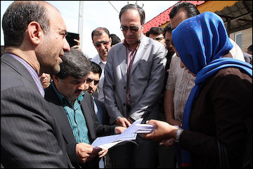 رفع نواقص پروژههای شهرجدید هشتگرد با تغییر در ضابطهها/ استفاده از تسهیلات طرح اقدام ملی جهت تکمیل پروژههای مسکن مهر بازدید مهرآبادی از مسکن مهر قوچان