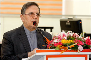 توضیحات رئیس بانک مرکزی درباره مدل جدید بانک مسکن برای تسهیلات ۱۰۰ میلیونی ساخت ولی الله سیف