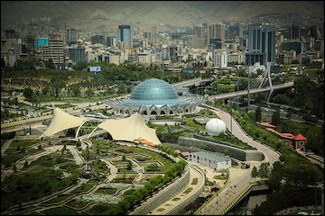 برگزاری پویش ملی درختکاری در محدوده بافتهای فرسوده فضای سبز تهران