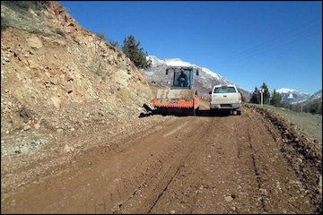 بازگشایی جاده میانی دیر  با اعتبار ۲۵ میلیارد ریال آسفالت بوشهر