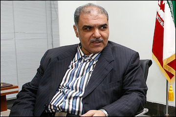 اخذ مجوز  انتشار ۴۵۰ میلیارد تومان اسناد خزانه اسلامی جدید/ پیگیری برای دریافت مجوز انتشار ۲۵۰۰ میلیارد تومان اسناد خزانه دیگر تا پایان ۹۴/ معرفی پیمانکاران به بانک عامل امیر امینی