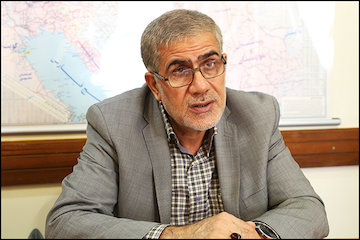 اعلام آمادگی بنیاد مسکن برای واگذاری زمین و تسهیلات به سیلزدگان آذربایجانشرقی/ ارایه تسهیلات ۲۰۰ میلیون ریالی با کارمزد ۴ درصد/ واگذاری۵۰ میلیون وام بلاعوض به روستاییان خسارت دیده استان عزیزالله مهدیان