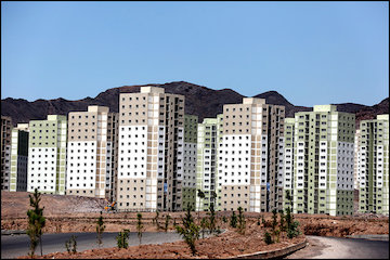 تایید صلاحیت ۹۴۸۰ متقاضی طرح اقدام ملی مسکن در پرند/ تکمیل پرونده ۴۲۴ نفر/ متقاضیان ساکن ۸ شهر امکان ثبتنام در پرند را دارند/تاییدصلاحیتشدگان آمادگی پرداخت ۳۰ تا ۴۰ میلیون تومان را داشته باشند شهر جدید پرند