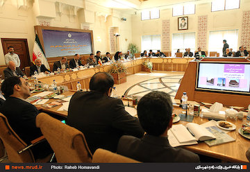 چهرهنمایی بافتهای ناکارآمد استان فارس در ستاد ملی بازآفرینی پایدار/ الگوی مرکز توسعه محلی بررسی میشود ستاد ملی بازآفرینی شهری پایدار