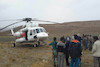 فرود اضطراری وزیر راه و شهرسازی در روستای سرزو