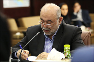 درخواست از شرکت های هواپیمایی برای همکاری با استانداران علی عابدزاده