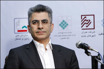 مسکن اجتماعی کلید خورد/ هزینه ساخت مسکن اجتماعی از منابع داخلی دو وزارتخانه راه و رفاه/ سرمایهگذاری خارجیها در بیش از ۱۰۰ پروژه مرتبط با مسکن حامد مظاهریان