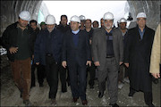 بازدید معاون اول رئیس جمهور و وزیر راه و شهرسازی از قطعه یک آزادراه تهران شمال