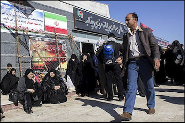جابجایی ۴۱۱۵ نفر زائر به مرز چزابه از خراسان جنوبی پایانه مرزی چذابه