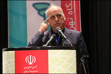 رونق بخش مسکن به معنای افزایش قیمت آن نیست / تمرکز اصلی وزارت راه و شهرسازی بر حل مسئله کیفیت مسکن است / به دنبال حل مسئله مسکن اجتماعی و بافتهای ناکارآمد هستیم حسین عبده تبریزی