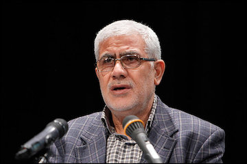خسارت حوادث طبیعی به ۱۱۳ هزار منزل روستایی و شهری در ۳ سال گذشته/ تخصیص ۱۳ هزار و ۵۰۰ میلیارد ریال تسهیلات بازسازی به واحدهای مسکونی آسیب دیده/ روند کند بازسازی در شهرها به علت هزینههای بالا عزیز الله مهدیان