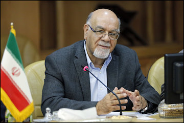 با بازگشت تحریمها  ایران در قراردادهای خرید هواپیما ضرر نمیکند/ منتقدان بجای ایجاد هیاهو هوشیارانهتر عمل کنند/ جزئیات شرایط ورود سوخو به ایران اصغر فخریه کاشان