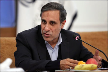 استفاده از ظرفیت شرکت های دانش بنیان راهی برای خودکفایی در حوزه ریلی/ عملکرد وزارت راه در ۱۰۰ روز اخیر قابل قبول است منصور آرامی