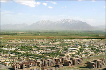 تکمیل واحدهای مسکن مهر شهر جدید مهاجران/ پیشرفت ۸۵ درصدی سایت مسکن مهر امیرکبیر/ احداث دوهزار واحد مسکونی با الگوی معماری ایرانی - اسلامی در دستور کار قرار گرفت شهر مهاجران