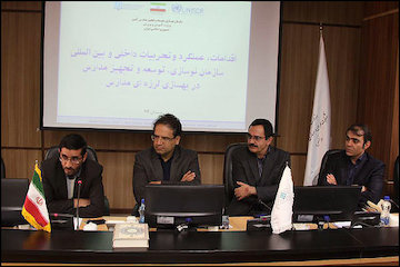 ۹۰ درصد ساختمانها غیراستاندارد هستند/ مرمت بناهای قدیمی باعث پنهان کاری مشکلات سازهای نشود نشست بم