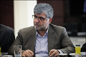 تعهد ترانشیپی معیار انتخاب اپراتور خارجی در بنادر  محمد سعید نژاد