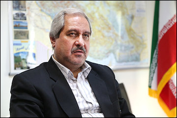 ارائه بیش از ۲۵هزار تسهیلات بانکی به متقاضیلان بافت فرسوده استان/ بهرهبرداری از ۴۲پروژه راهسازی با اعتبار ۱۰۵میلیارد تومان/ نهاییشدن قرارداد احداث آزادراه تبریز- مرند- بازرگان با سرمایهگذار خارجی  توحید اخلاقی