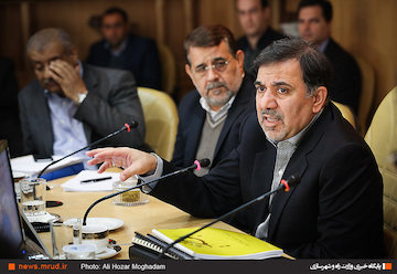 ۹ مصوبه ستاد ملی بازآفرینی شهری درباره هرمزگان/ تاکید بر تهیه «طرح جامع حملونقل» و «اصلاح ساختار حریم ۶۰ متری سواحل  بندرعباس» یازدهمین جلسه ستاد ملی بازآفرینی پایدار شهری