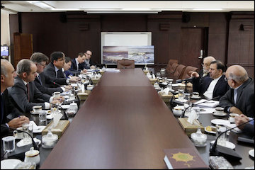 آمادگی شرکت ADP برای سرمایهگذاری ۹۰۰ میلیون دلاری در فرودگاههای ایران/ فرودگاه امام «دروازه ورودی ایران» است/ اهمیت وجود شفافیت در اجرای پروژه شهر فرودگاهی دیدار با هیئت فرانسوی