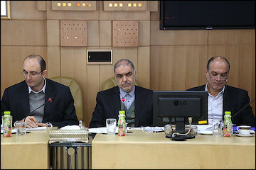 آمادگی ایران برای انتقال تکنولوژی و فناوری تولید آسفالت مرغوب به قبرس/ پیشنهاد ترانزیت کالاهای قبرسی از مسیر ایران/ اهمیت توسعه کریدورهای حملونقلی در منطقه جلسه