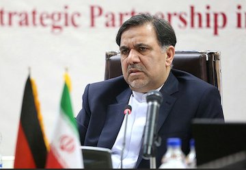 تاثير فقدان حملونقل ریلی حومهای تهران بر گرانی/ قطار پکن-تهران باید تا فرانکفورت ادامه یابد/ توسعه حمل و نقل ريلی از شبه قاره هند تا دریای مدیترانه/ توسعه راهآهن در سطح جهانی٬ منطقهای٬ ملی و محلی عباس آخوندی