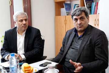 ثبت جهانی راهآهن قدیمی ایران از جنوب تا شمال در یونسکو/ راهآهن ایران در آیندهای نزدیک موتور توسعه کشور میشود/ ترسیم نقشه راه جدید برای گردشگران بینالمللی در سفر به ایران نشست