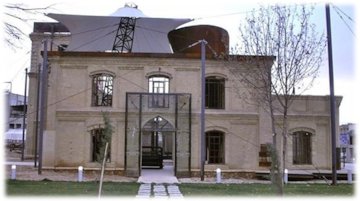 انتخاب ۶ شهر برتر گردشگری ایران در پایان تعطیلات/ گسترش امکانات و ایجاد رضایتمندی مردم در ایام نوروز ۹۵ کارخانه نساجی شیراز 1