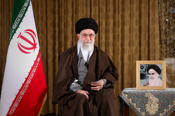 پیام نوروزی حضرت آیتالله خامنهای به مناسبت آغاز سال ۱۳۹۵ رهبر انقلاب